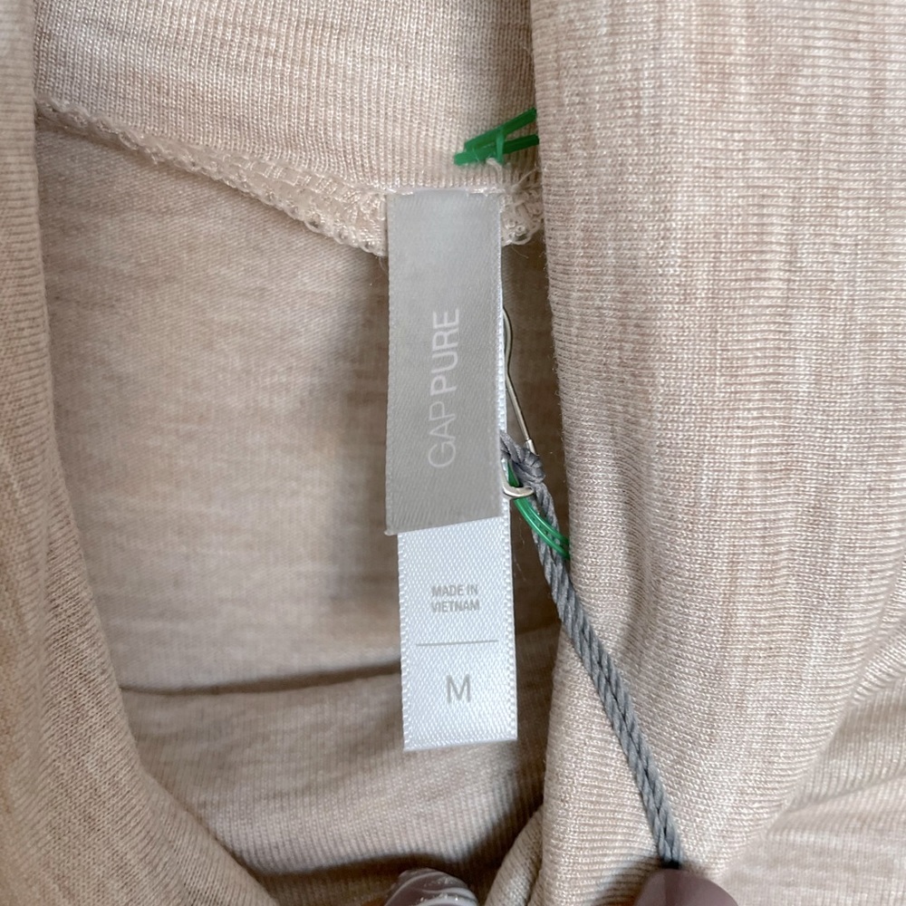 Gap Pure Soft Draped Back Turtleneck - Size M - Picture 4 of 11
